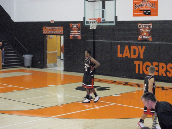 Cathey Scores 30 in Win at Guymon