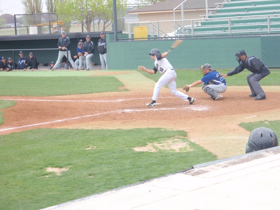 Lamar Takes Two from Seward