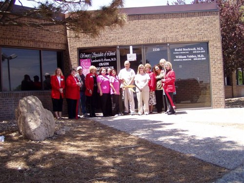 Dr. Flores Cuts Ribbon To New Office