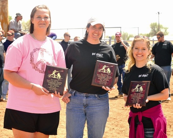 Elfers Wins 2011 Cow Chip Throw