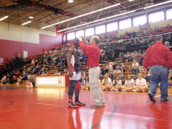 Hays Wins Southwest Classic