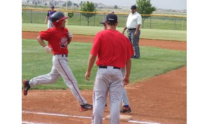 Bulldogs Split an Ugly Night of Baseball