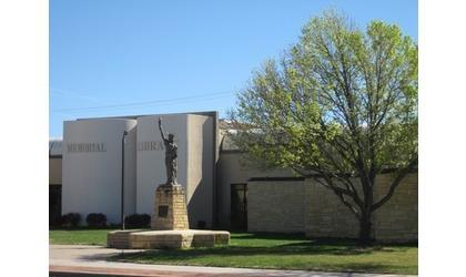 Fall Book Sale at Liberal Memorial Library