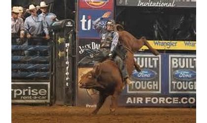 Wing, Hayes Ready for PBR Event