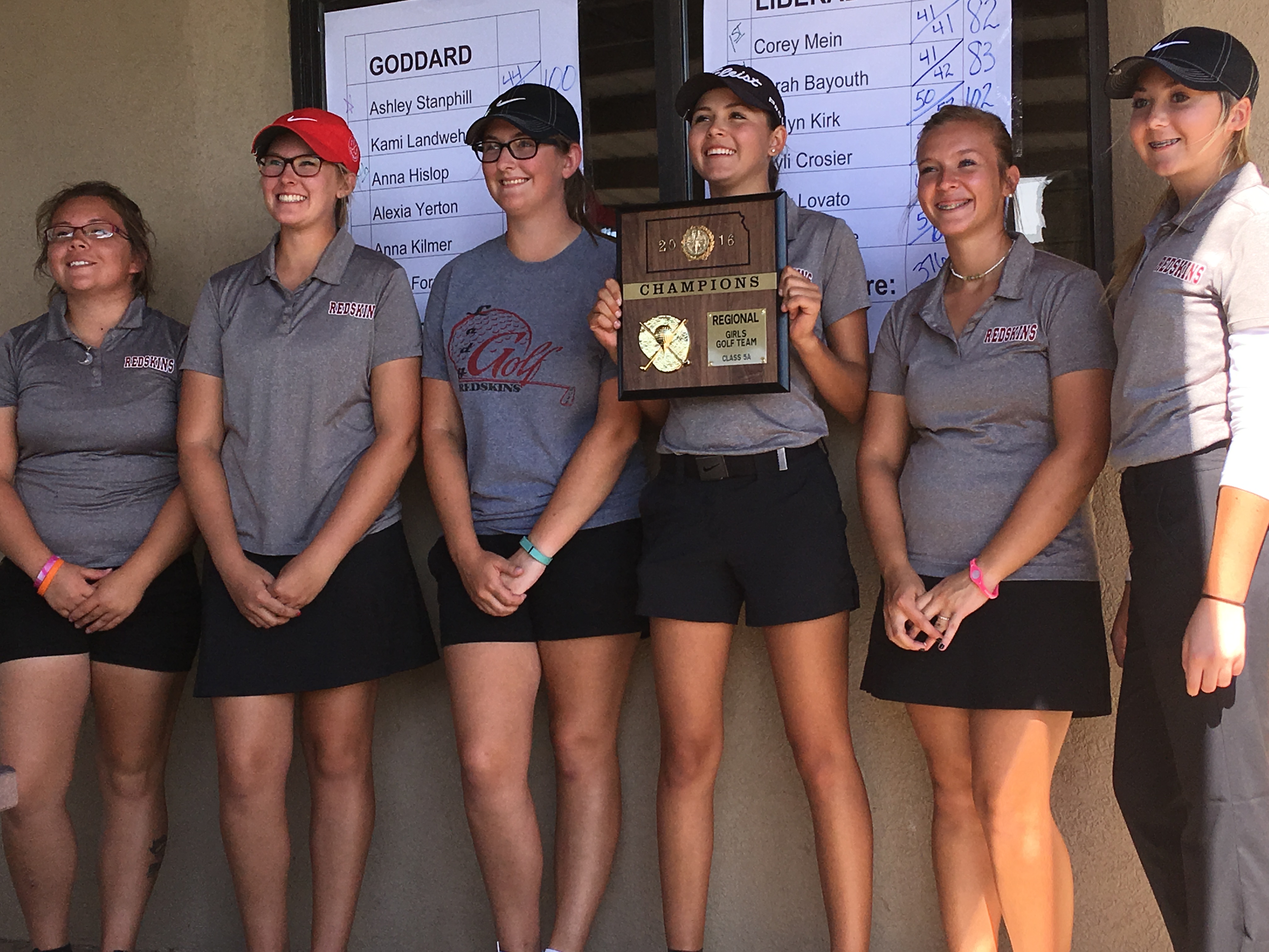 LHS Girls Win Regional at Willow Tree