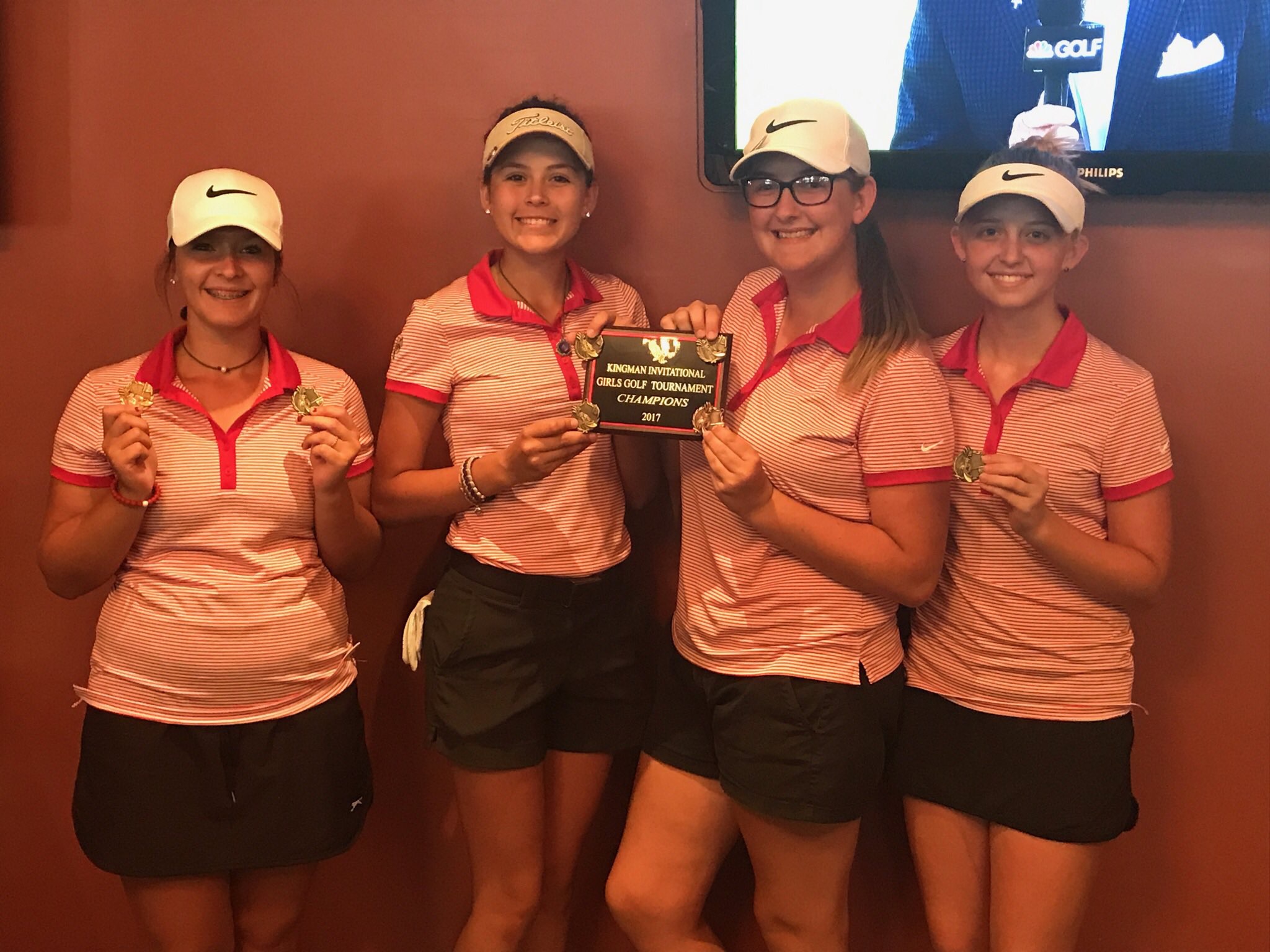 Liberal Girls Win Kingman Golf Tournament