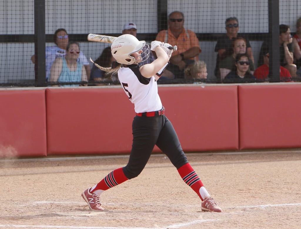 Liberal Softball Splits with Dodge City for 3rd WAC Win