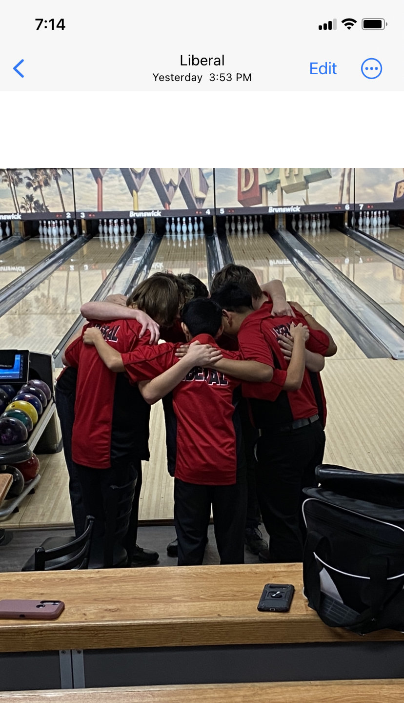 LHS Bowling Hosts Dodge City and Holcomb at Billy’s