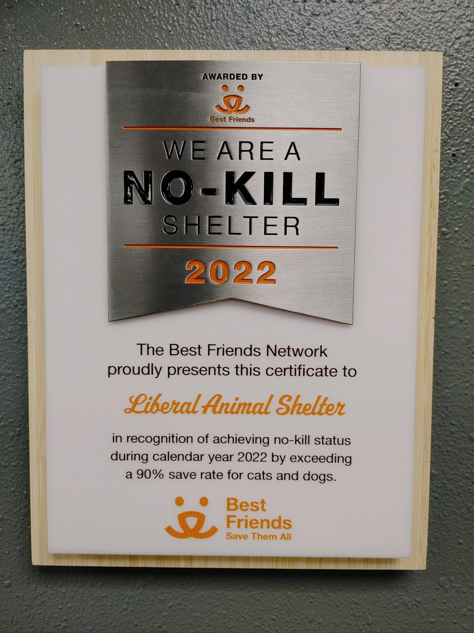 Liberal Animal Shelter Receives Recognition