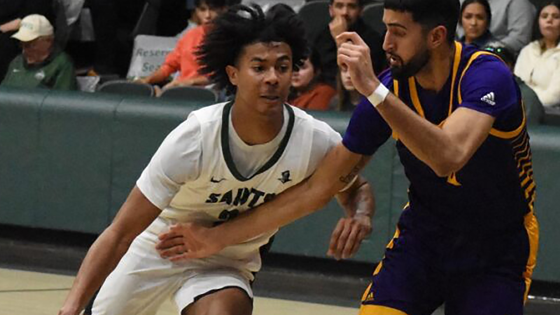 M’Madi’s Hot Shooting Not Enough in Loss to Conqs