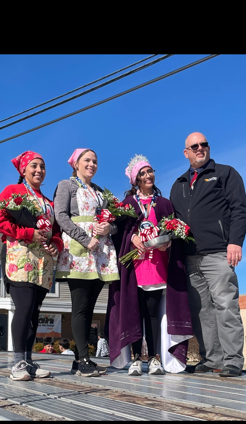 Bolivar Dominates Liberal Leg of Pancake Day Race